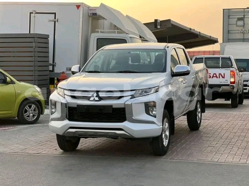 Big with watermark mitsubishi l200 luanda province luanda 39302