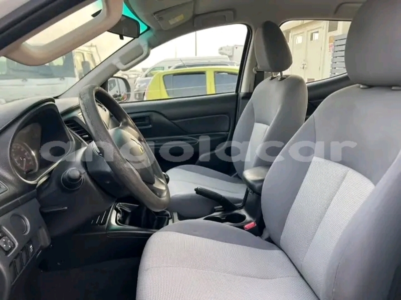 Big with watermark mitsubishi l200 luanda province luanda 39302