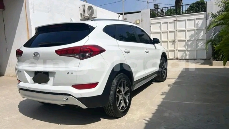 Big with watermark hyundai tucson luanda province luanda 39305
