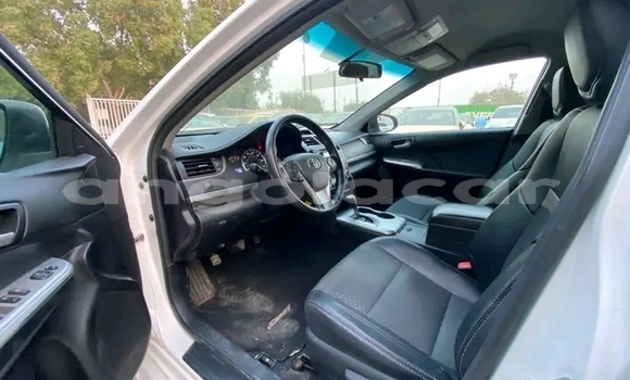 Buy New Toyota Camry White Car in Luanda in Luanda Province Buy New Toyota Camry White Car in Luanda in Luanda Province