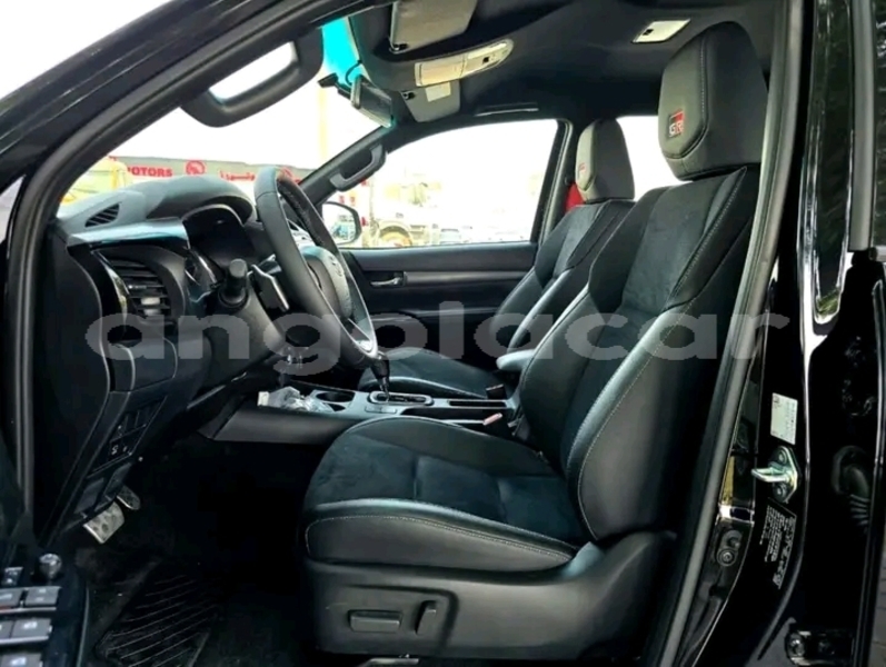 Big with watermark toyota hilux luanda province luanda 39343
