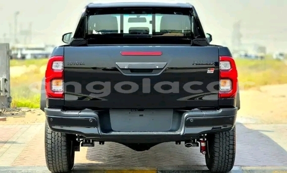 Comprar Novo Toyota Hilux Prata Carro em Luanda em Luanda Province Comprar Novo Toyota Hilux Prata Carro em Luanda em Luanda Province