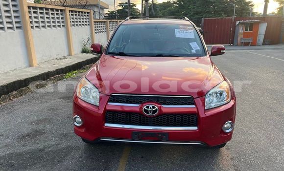 Comprar Usado Toyota RAV4 Vermelho Carro em Luanda em Luanda Province Comprar Usado Toyota RAV4 Vermelho Carro em Luanda em Luanda Province