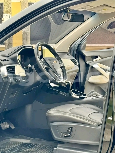 Big with watermark chevrolet captiva luanda province luanda 39353