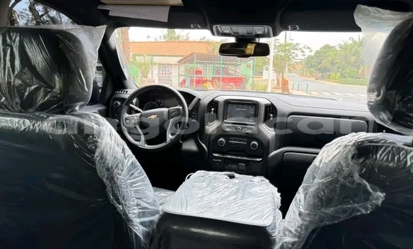 Comprar Usado Chevrolet Silverado Azul Carro em Luanda em Luanda Province Comprar Usado Chevrolet Silverado Azul Carro em Luanda em Luanda Province