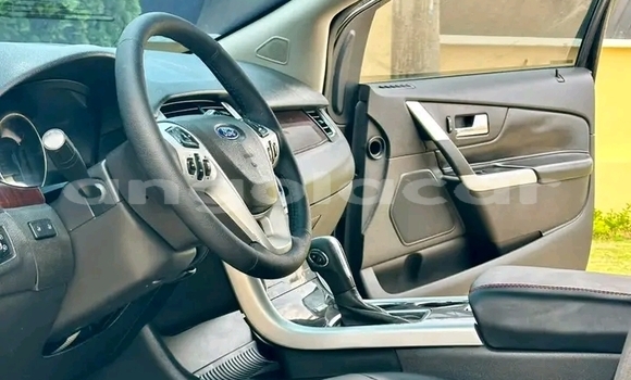 Comprar Usado Ford Escape Bege Carro em Luanda em Luanda Province Comprar Usado Ford Escape Bege Carro em Luanda em Luanda Province