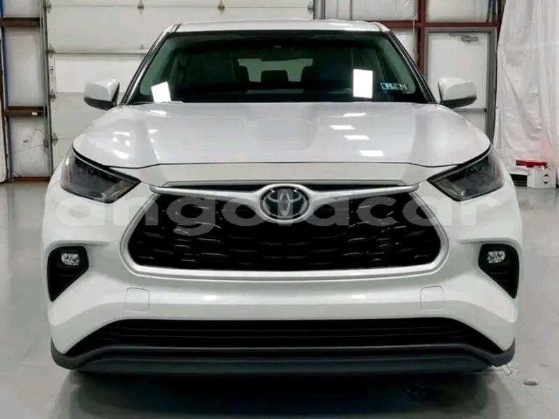 Big with watermark toyota highlander luanda province luanda 39359