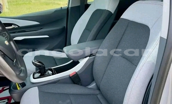 Comprar Novo Chevrolet Tahoe Branco Carro em Luanda em Luanda Province Comprar Novo Chevrolet Tahoe Branco Carro em Luanda em Luanda Province