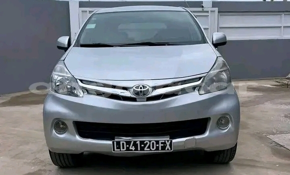 Comprar Usado Toyota Avanza Bege Carro em Luanda em Luanda Province Comprar Usado Toyota Avanza Bege Carro em Luanda em Luanda Province