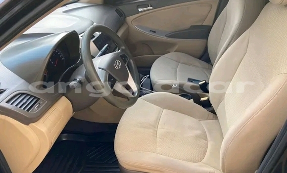 Comprar Usado Hyundai Accent Preto Carro em Luanda em Luanda Province Comprar Usado Hyundai Accent Preto Carro em Luanda em Luanda Province