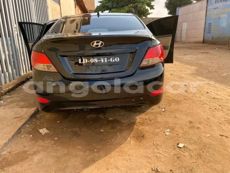 Big with watermark hyundai accent luanda province luanda 39384