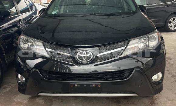 Comprar Usado Toyota RAV4 Preto Carro em Luanda em Luanda Province Comprar Usado Toyota RAV4 Preto Carro em Luanda em Luanda Province