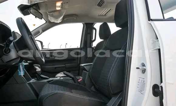 Comprar Novo Mitsubishi L200 Branco Carro em Luanda em Luanda Province Comprar Novo Mitsubishi L200 Branco Carro em Luanda em Luanda Province