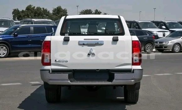 Comprar Novo Mitsubishi L200 Branco Carro em Luanda em Luanda Province Comprar Novo Mitsubishi L200 Branco Carro em Luanda em Luanda Province