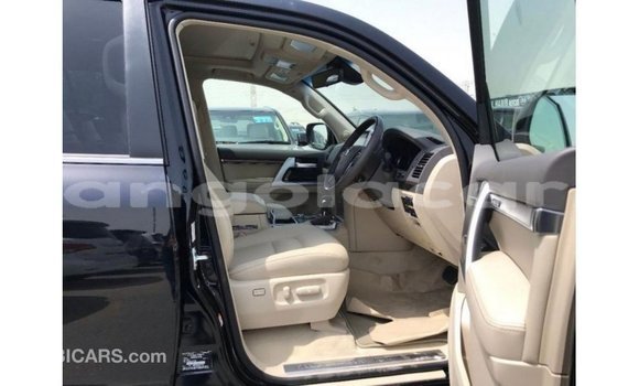 Comprar Importar Toyota Land Cruiser Preto Carro em Import - Dubai em Bengo Province Comprar Importar Toyota Land Cruiser Preto Carro em Import - Dubai em Bengo Province