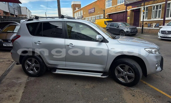 Comprar Usado Toyota RAV4 Prata Carro em Luanda em Luanda Province Comprar Usado Toyota RAV4 Prata Carro em Luanda em Luanda Province