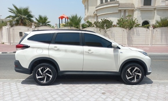 Comprar Usado Toyota Rush Branco Carro em Luanda em Luanda Province Comprar Usado Toyota Rush Branco Carro em Luanda em Luanda Province