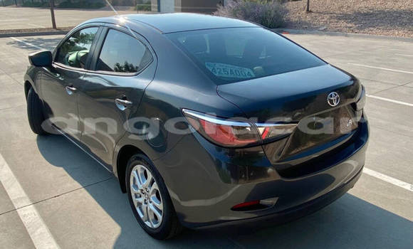 Comprar Usado Toyota Yaris Branco Carro em Luanda em Luanda Province Comprar Usado Toyota Yaris Branco Carro em Luanda em Luanda Province