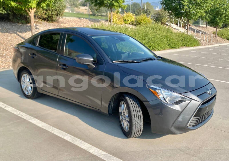 Big with watermark toyota yaris luanda province luanda 39425