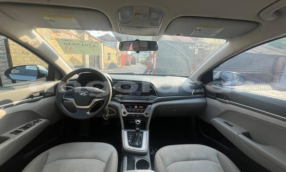 Comprar Usado Hyundai Elantra Outro Carro em Lobito em Benguela Comprar Usado Hyundai Elantra Outro Carro em Lobito em Benguela