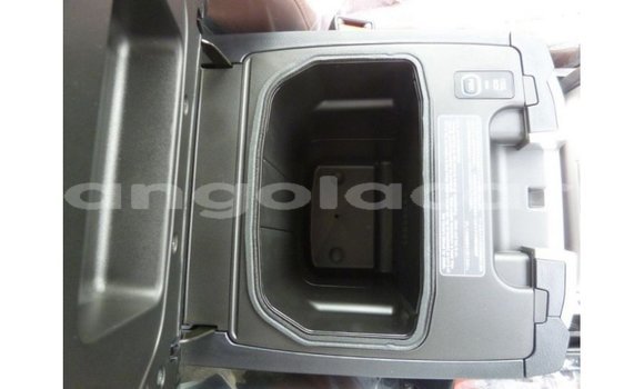 Comprar Importar Toyota Land Cruiser Marrom Carro em Import - Dubai em Bengo Province Comprar Importar Toyota Land Cruiser Marrom Carro em Import - Dubai em Bengo Province