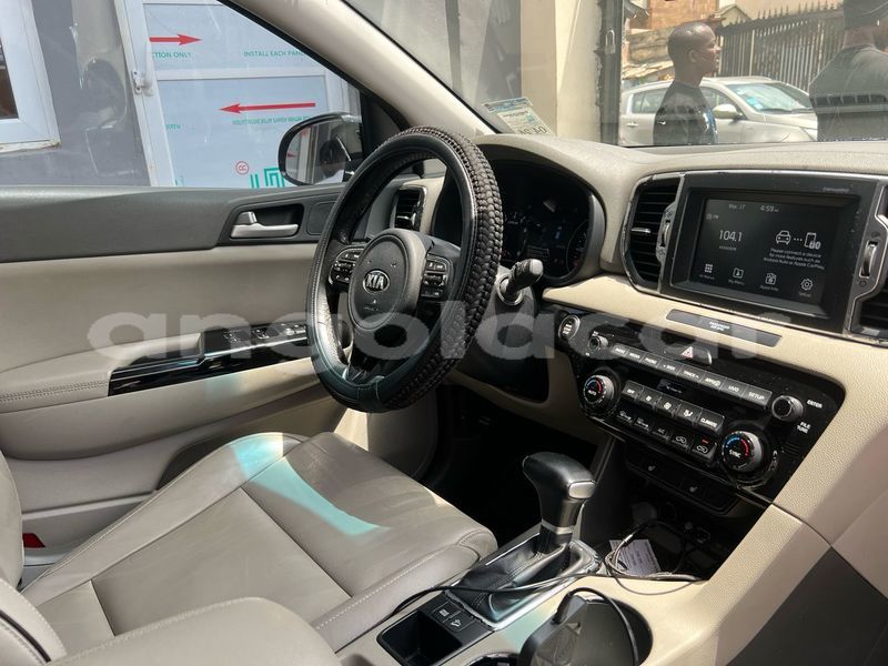 Big with watermark kia sportage luanda province luanda 39442