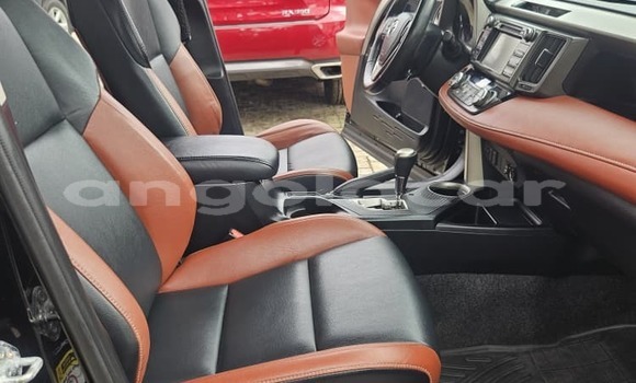 Comprar Usado Toyota RAV4 Outro Carro em Lobito em Benguela Comprar Usado Toyota RAV4 Outro Carro em Lobito em Benguela