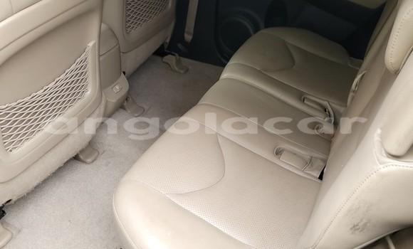 Comprar Usado Toyota RAV4 Preto Carro em Lobito em Benguela Comprar Usado Toyota RAV4 Preto Carro em Lobito em Benguela