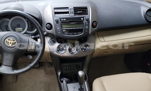 Comprar Usado Toyota RAV4 Preto Carro em Lobito em Benguela Comprar Usado Toyota RAV4 Preto Carro em Lobito em Benguela