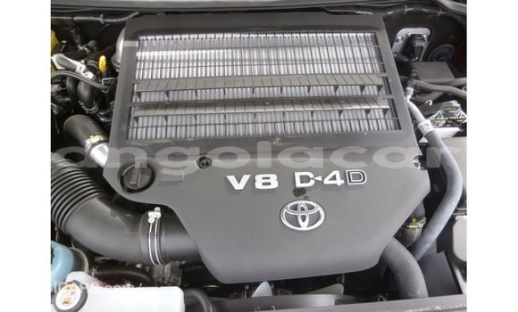 Comprar Importar Toyota Land Cruiser Marrom Carro em Import - Dubai em Bengo Province Comprar Importar Toyota Land Cruiser Marrom Carro em Import - Dubai em Bengo Province