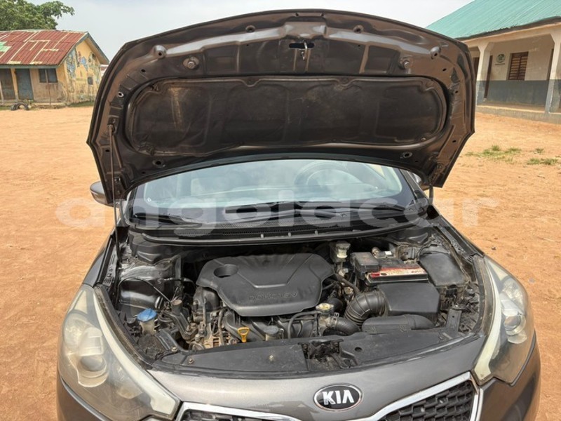 Big with watermark kia cerato benguela lobito 39450