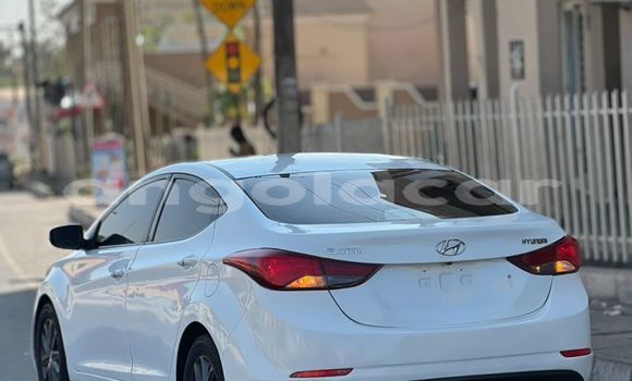 Comprar Usado Hyundai Elantra Branco Carro em Luanda em Luanda Province Comprar Usado Hyundai Elantra Branco Carro em Luanda em Luanda Province