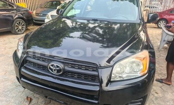 Comprar Usado Toyota RAV4 Preto Carro em Luanda em Luanda Province