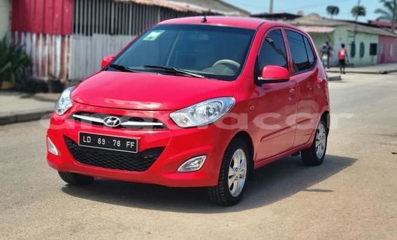 Buy Used Hyundai i10 Red Car in Chinjenje in Huambo Buy Used Hyundai i10 Red Car in Chinjenje in Huambo