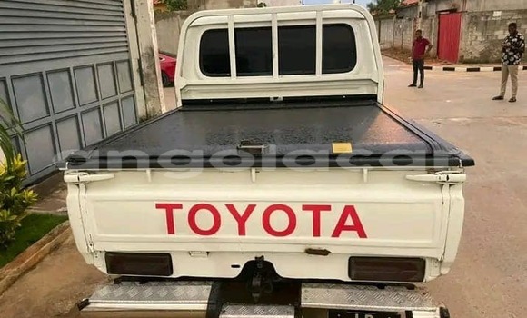 Comprar Usado Toyota Land Cruiser Branco Carro em Camacupa em Bie Comprar Usado Toyota Land Cruiser Branco Carro em Camacupa em Bie