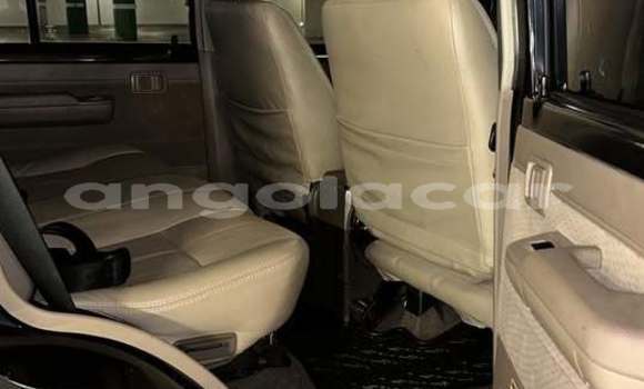 Buy Used Toyota Land Cruiser Black Car in Cuito in Province of Bié Buy Used Toyota Land Cruiser Black Car in Cuito in Province of Bié