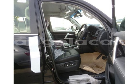 Comprar Importar Toyota Land Cruiser Preto Carro em Import - Dubai em Bengo Province Comprar Importar Toyota Land Cruiser Preto Carro em Import - Dubai em Bengo Province