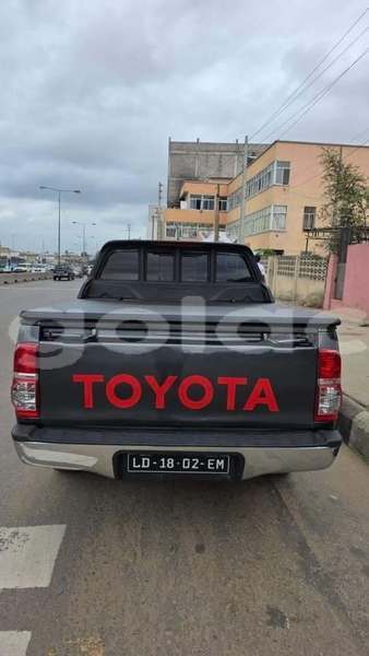 Big with watermark toyota hilux bie camacupa 39471