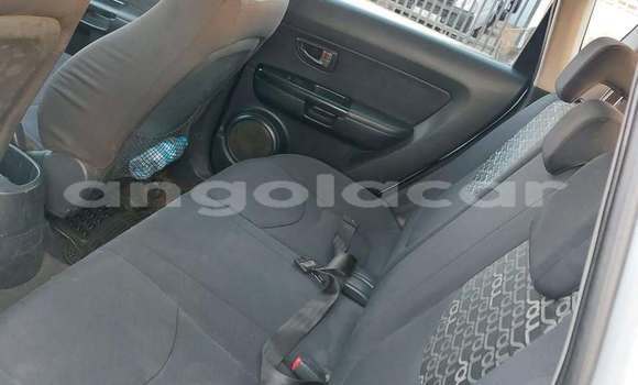 Buy Used Kia Soul White Car in Luanda in Luanda Province Buy Used Kia Soul White Car in Luanda in Luanda Province