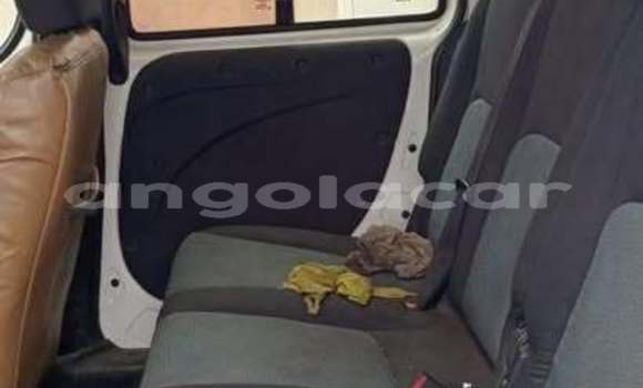 Buy Used Fiat Duna White Car in Cuito in Province of Bié Buy Used Fiat Duna White Car in Cuito in Province of Bié