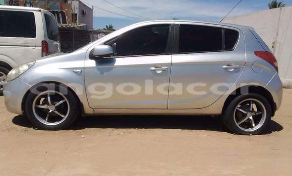 Comprar Usado Hyundai i20 Outro Carro em Luanda em Luanda Province Comprar Usado Hyundai i20 Outro Carro em Luanda em Luanda Province