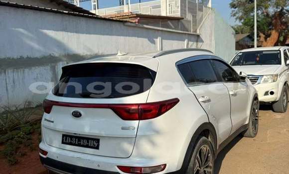 Comprar Usado Kia Sportage Branco Carro em Luanda em Luanda Province Comprar Usado Kia Sportage Branco Carro em Luanda em Luanda Province