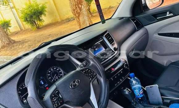 Comprar Usado Hyundai Tucson Branco Carro em Luanda em Luanda Province Comprar Usado Hyundai Tucson Branco Carro em Luanda em Luanda Province