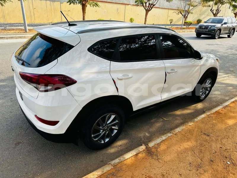 Big with watermark hyundai tucson luanda province luanda 39508