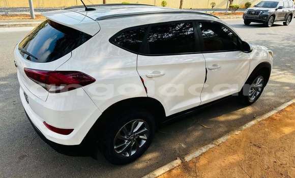Comprar Usado Hyundai Tucson Branco Carro em Luanda em Luanda Province Comprar Usado Hyundai Tucson Branco Carro em Luanda em Luanda Province
