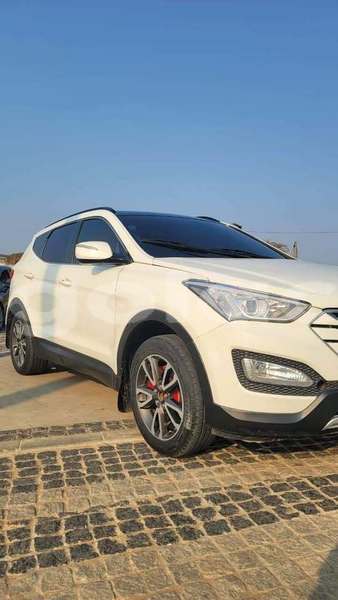 Big with watermark hyundai santa fe luanda province luanda 39510