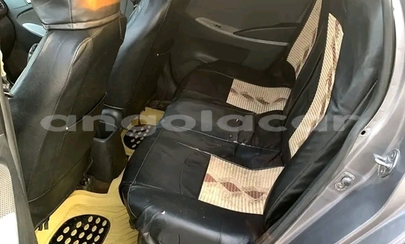Comprar Usado Hyundai Accent Outro Carro em Camacupa em Bie Comprar Usado Hyundai Accent Outro Carro em Camacupa em Bie