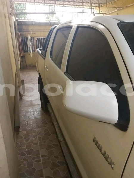 Big with watermark toyota hilux bie camacupa 39515