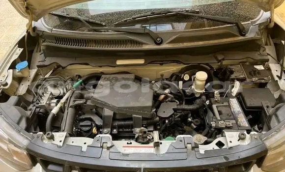 Comprar Usado Suzuki Every Outro Carro em Camacupa em Bie