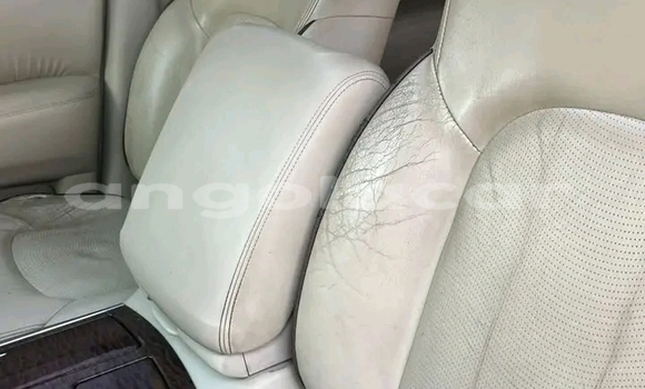 Comprar Usado Nissan Patrol Preto Carro em Kuito em Província do Bié Comprar Usado Nissan Patrol Preto Carro em Kuito em Província do Bié